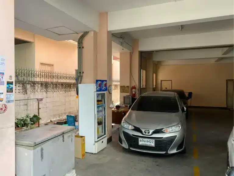 ขายที่ดินรวมสิ่งปลูกสร้าง-อพาร์ทเม้นท์ (85.58 ตร.วา) รูปที่ 2