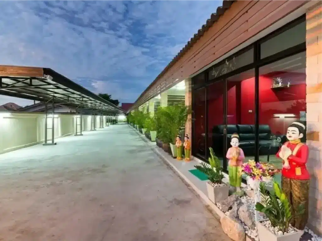 ขายรีสอร์ท หัวหิน 11 ห้อง ขนาด 2 งาน 51.2 ตร.ว. รูปที่ 4