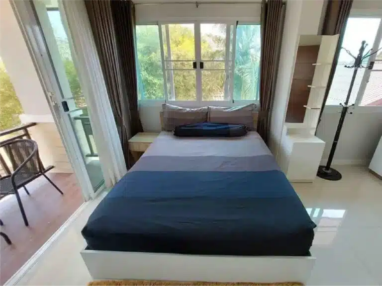 For Sale!! 2 storey house, located only 5 mins away from Black รูปที่ 8