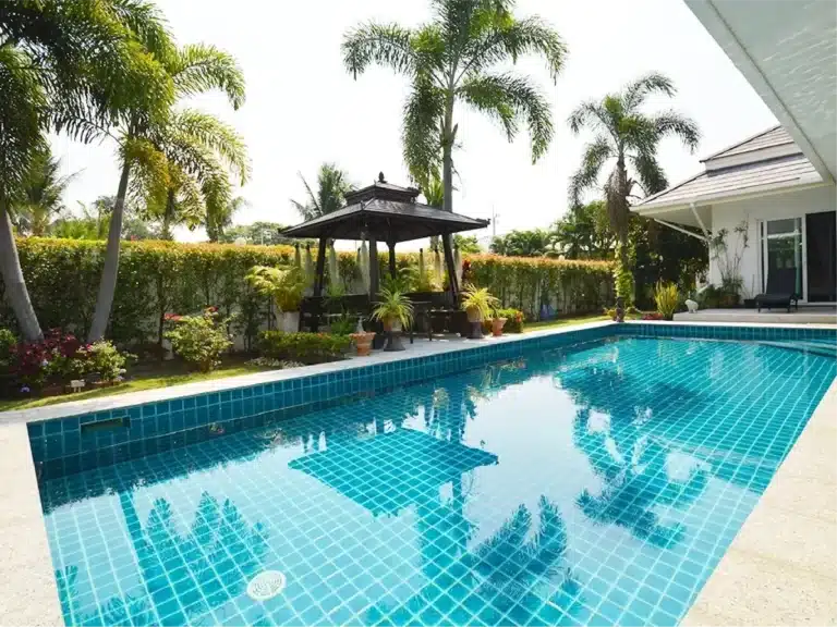 Modern Villa with 5 bedrooms close by Palm Hill Golf course- Huahin soi 6 รูปที่ 11