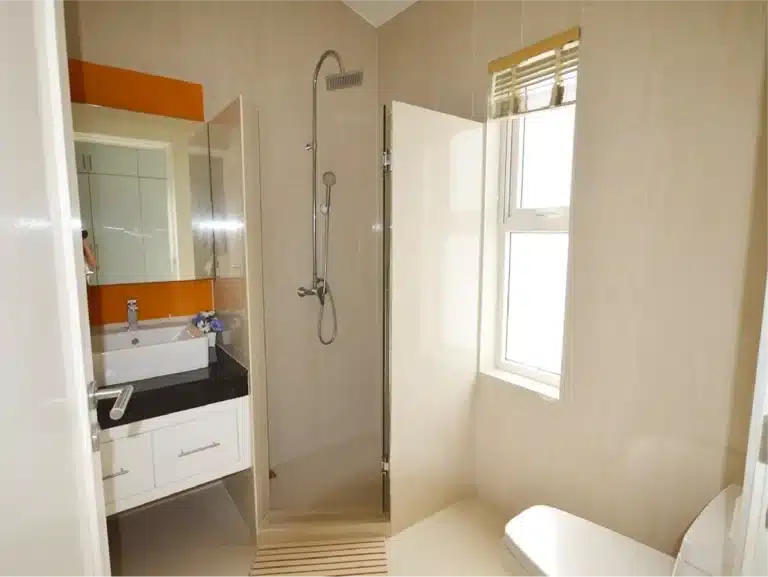 Modern Villa with 5 bedrooms close by Palm Hill Golf course- Huahin soi 6 รูปที่ 14