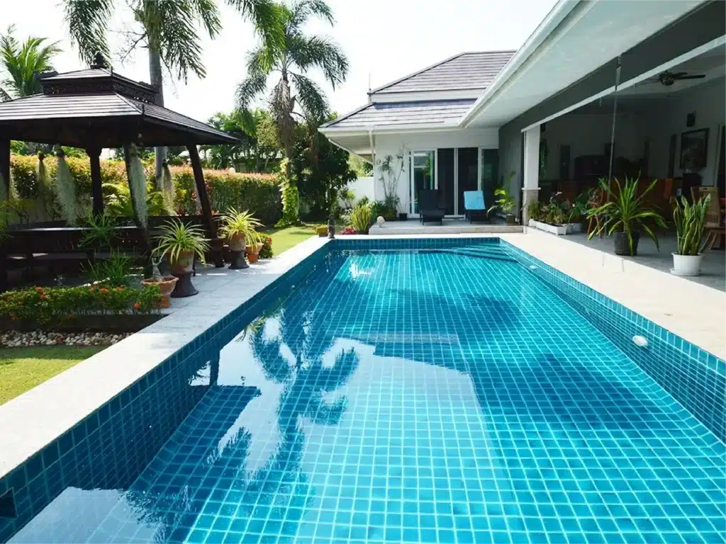 Modern Villa with 5 bedrooms close by Palm Hill Golf course- Huahin soi 6 รูปที่ 26