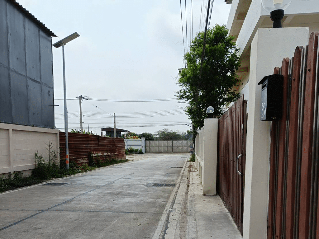 บ้านเดี่ยว 4 ชั้น 198 ตร.ว. พระสมุทรเจดีย์สมุทรปราการ รูปที่ 3