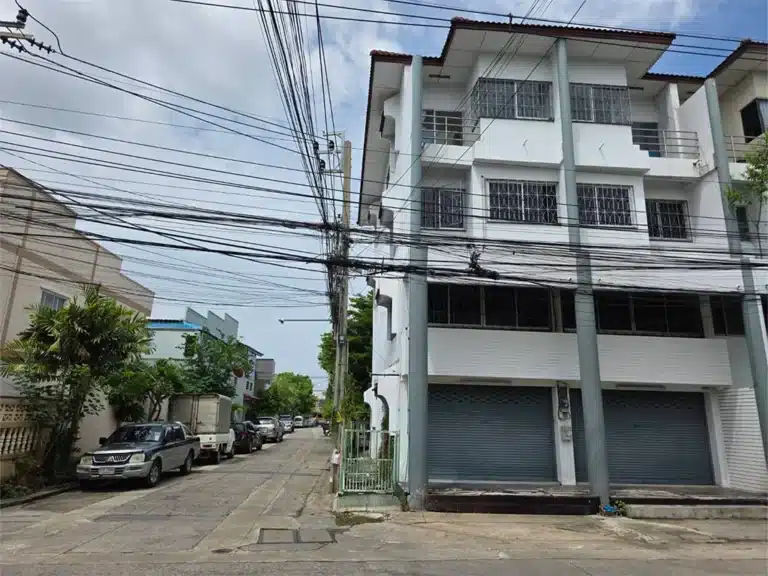 ขายอาคารพาณิชย์ 3.5 ชั้น 2 คูหา หมู่บ้านดวงแก้ว นนทบุรี รูปที่ 3